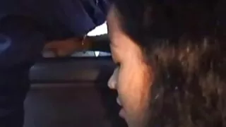 부엌에서 새엄마와 아침 섹스. 유료 포르노