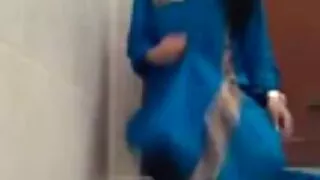 그 아이는 새로운 새엄마를 잤어요. 무료 야도 ㅇ