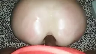 이웃은 엉덩이에 켄지 리브스를 잤어요 그래서 그녀는 힙에 그녀의 눈을 가지고. 포르노 야동
