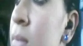 피트니스는 해외 포르노 사이트 체육관 중간에 항문 섹스를 원했습니다.